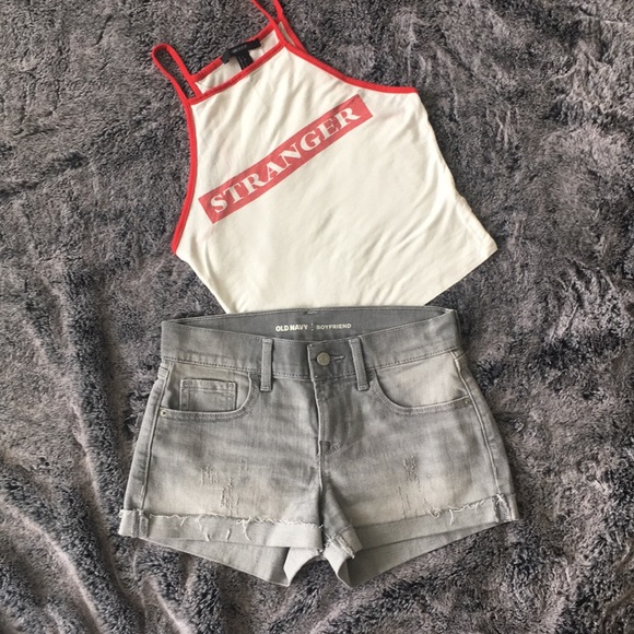Forever 21 Tops - Forever 21 Cropped Graphic Tank